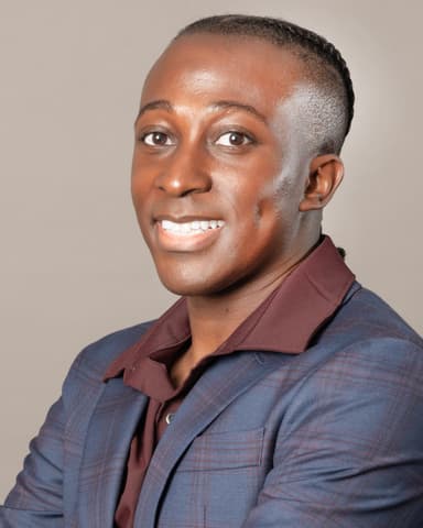 Themba Moalusi